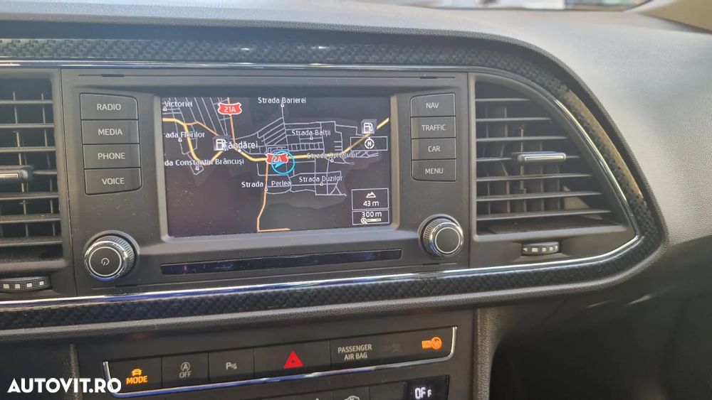 Seat Leon 2.0 TDI DPF Ecomotive FR - 17