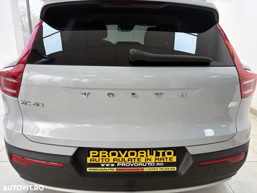 Volvo XC 40 - 5