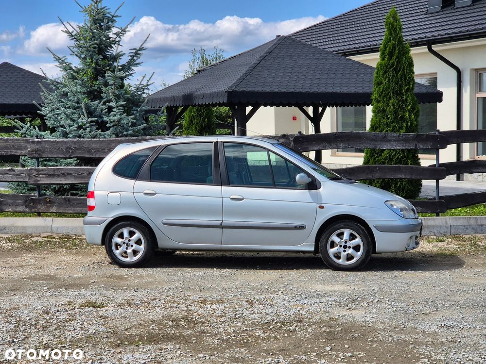 Renault Scenic 1.6 16V Alize - 6