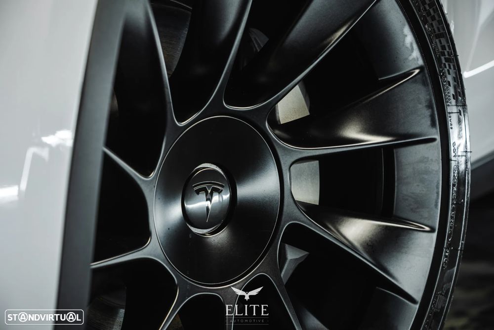 Tesla Model Y Long Range Tração Integral - 4