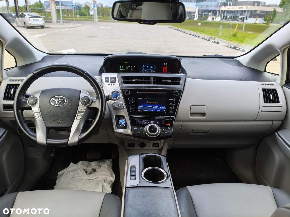 Toyota Prius+ (Hybrid) Comfort - 37
