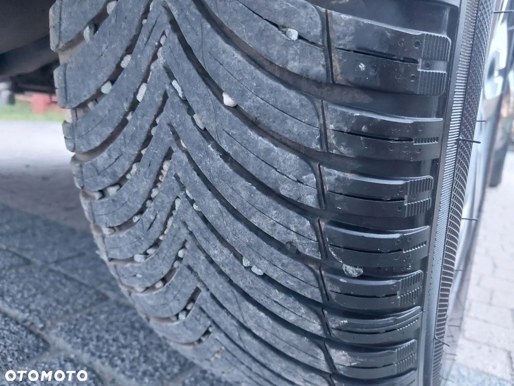 Suzuki Vitara 1.6 DDiS (4x2) Comfort+ - 29