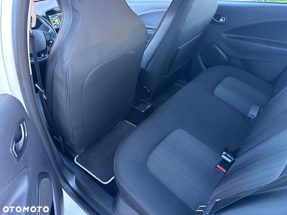 Renault Zoe - 11