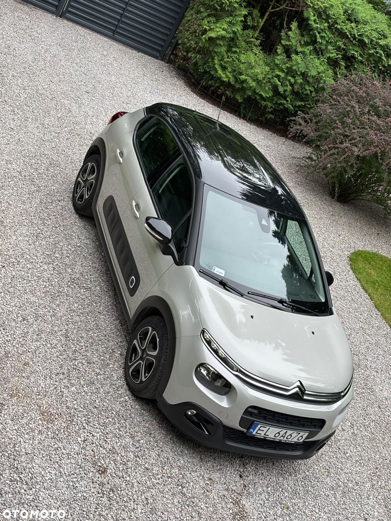 Citroën C3 1.2 PureTech Shine - 2