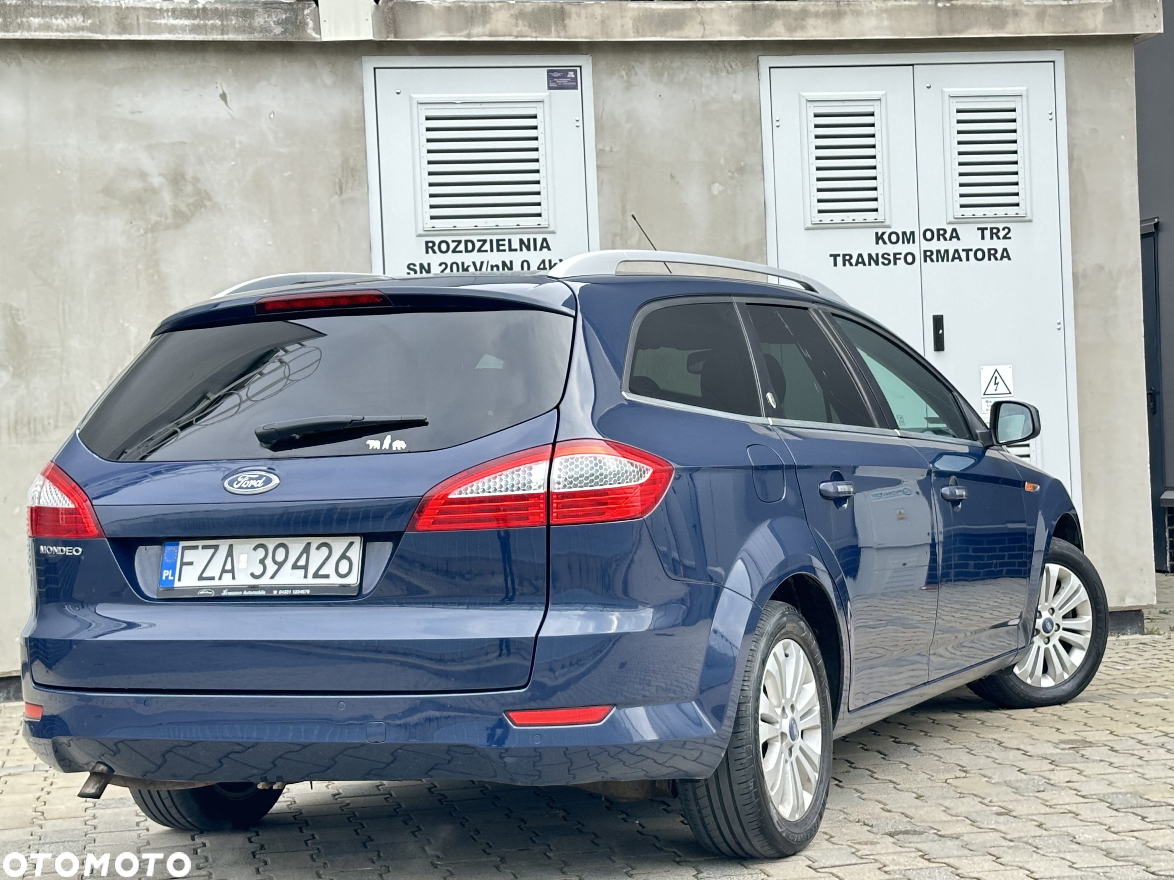 Ford Mondeo 2.0 Ghia - 5