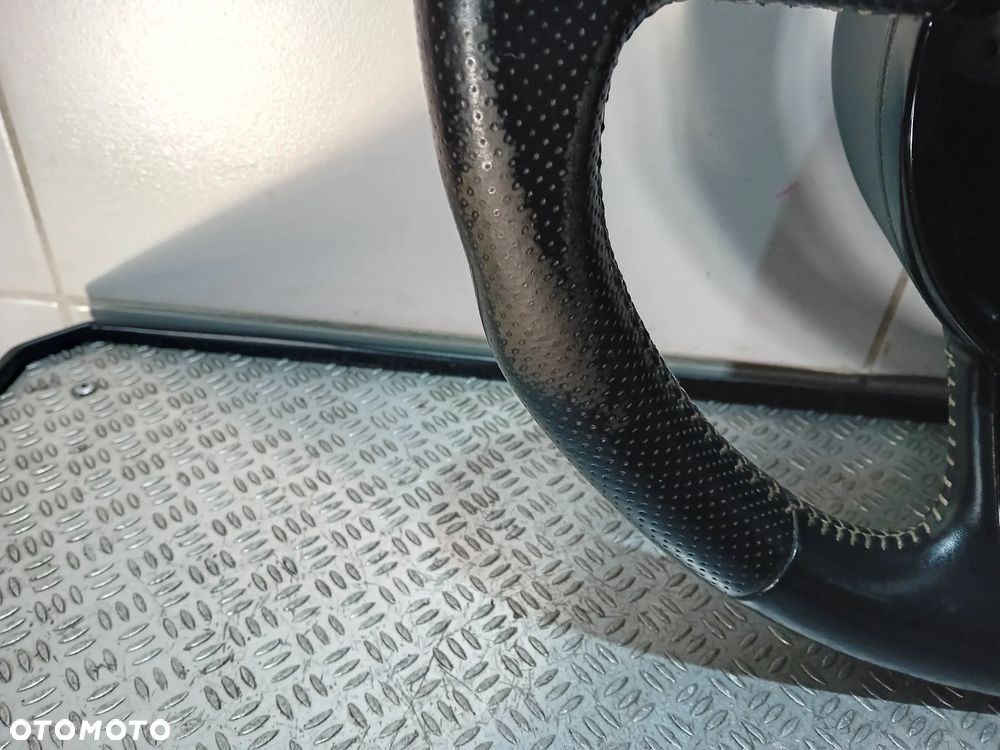 kierownica S-line wielofunkcyjna Audi Q3 2015 łopatki 8U0419091S - 4