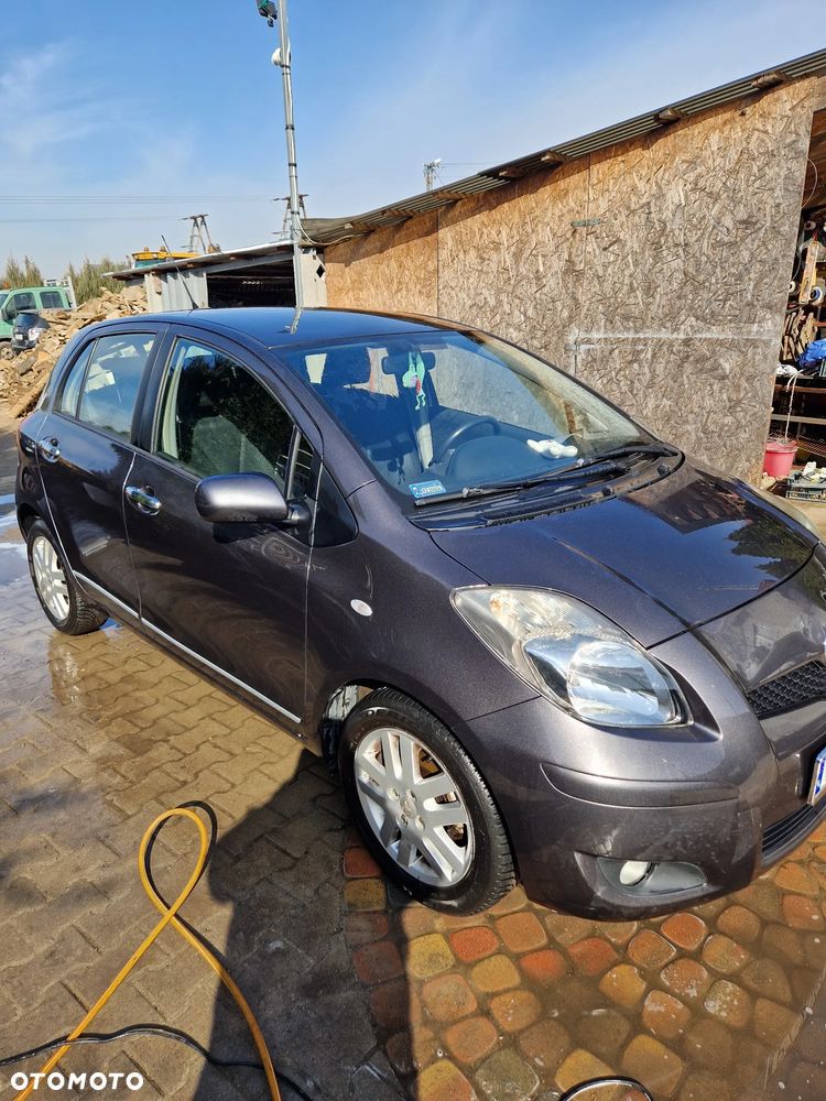 Toyota Yaris 1.33 2010 - 3