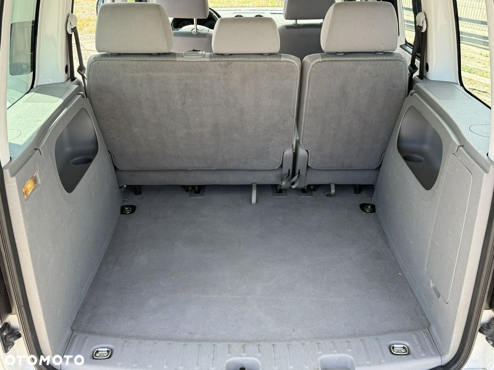 Volkswagen Caddy - 10