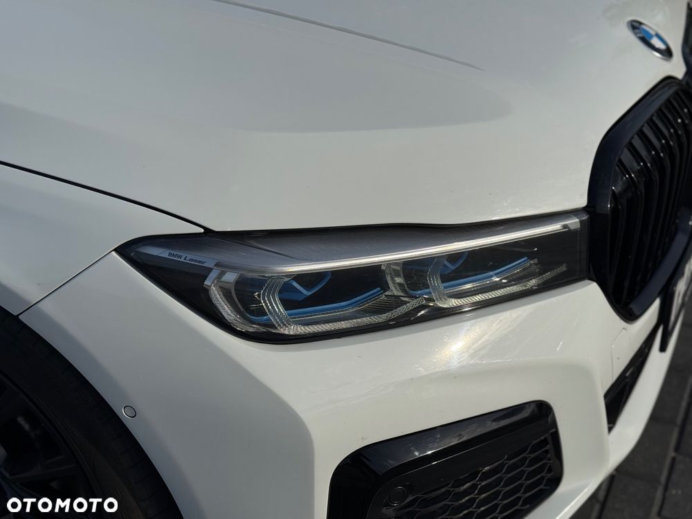 BMW Seria 7 - 8
