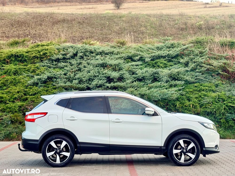 Nissan Qashqai - 11