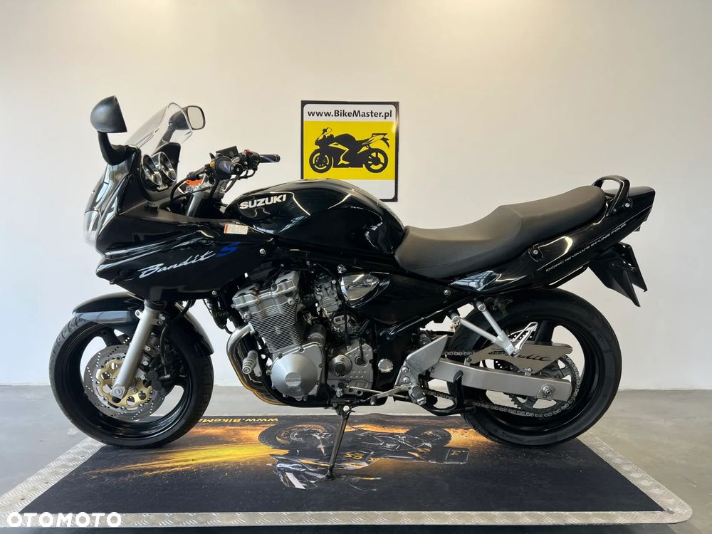Suzuki Bandit - 2