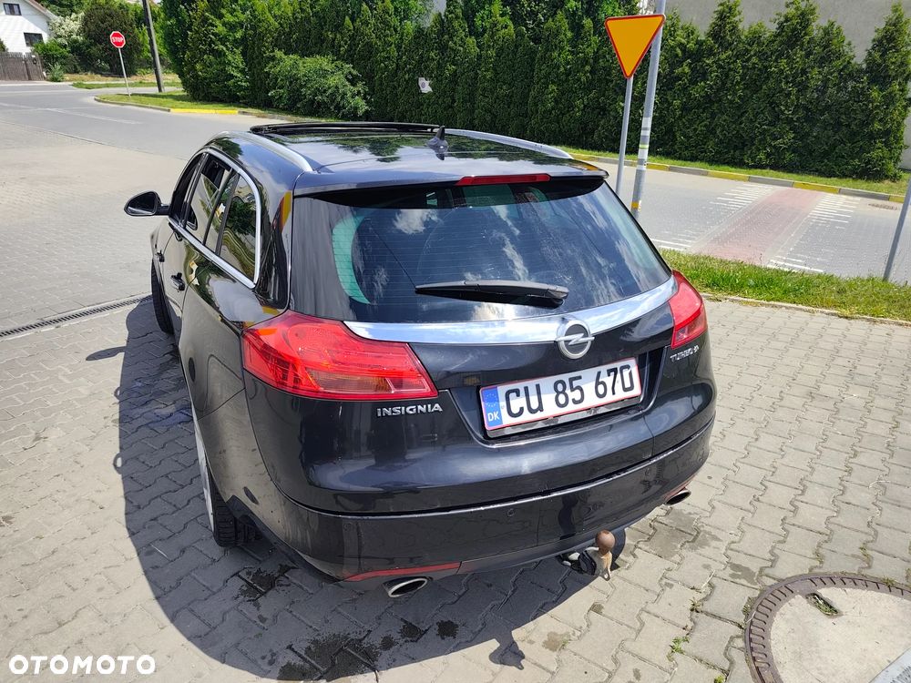Opel Insignia 2.0 Turbo 4x4 Sport - 11