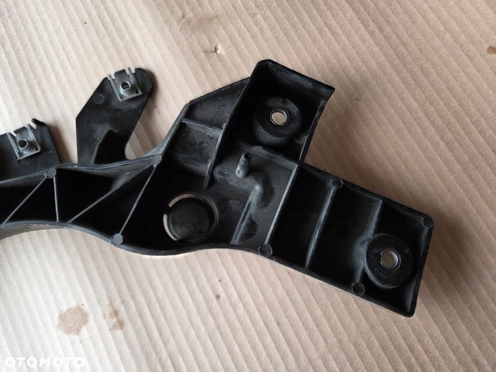 Okular wspornik mocowanie pasa prawy przód przód Peugeot Expert III   9826095480 - 10
