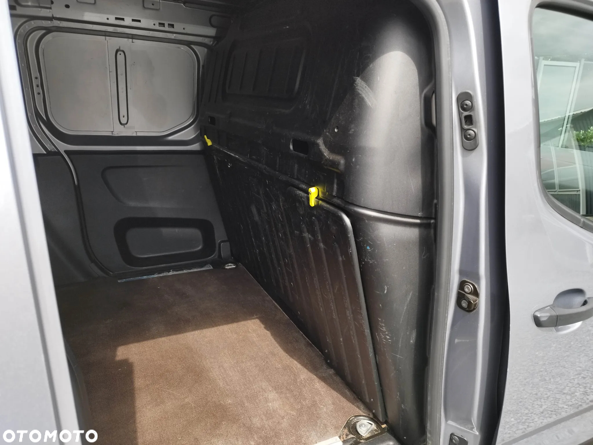 Opel COMBO BLASZAK - 11