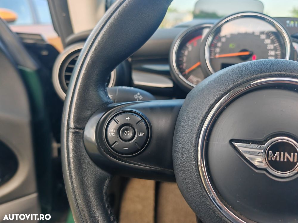 Mini Cooper D Aut. Metropolitan - 23