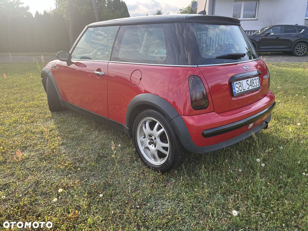 MINI ONE - 4