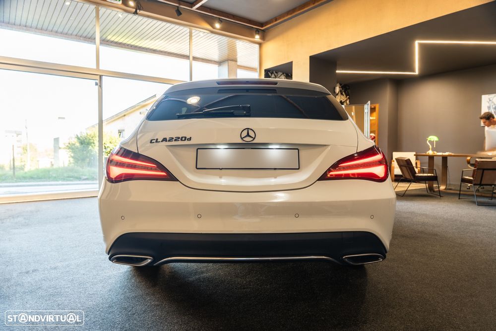 Mercedes-Benz CLA 220 d 7G-DCT Urban - 9