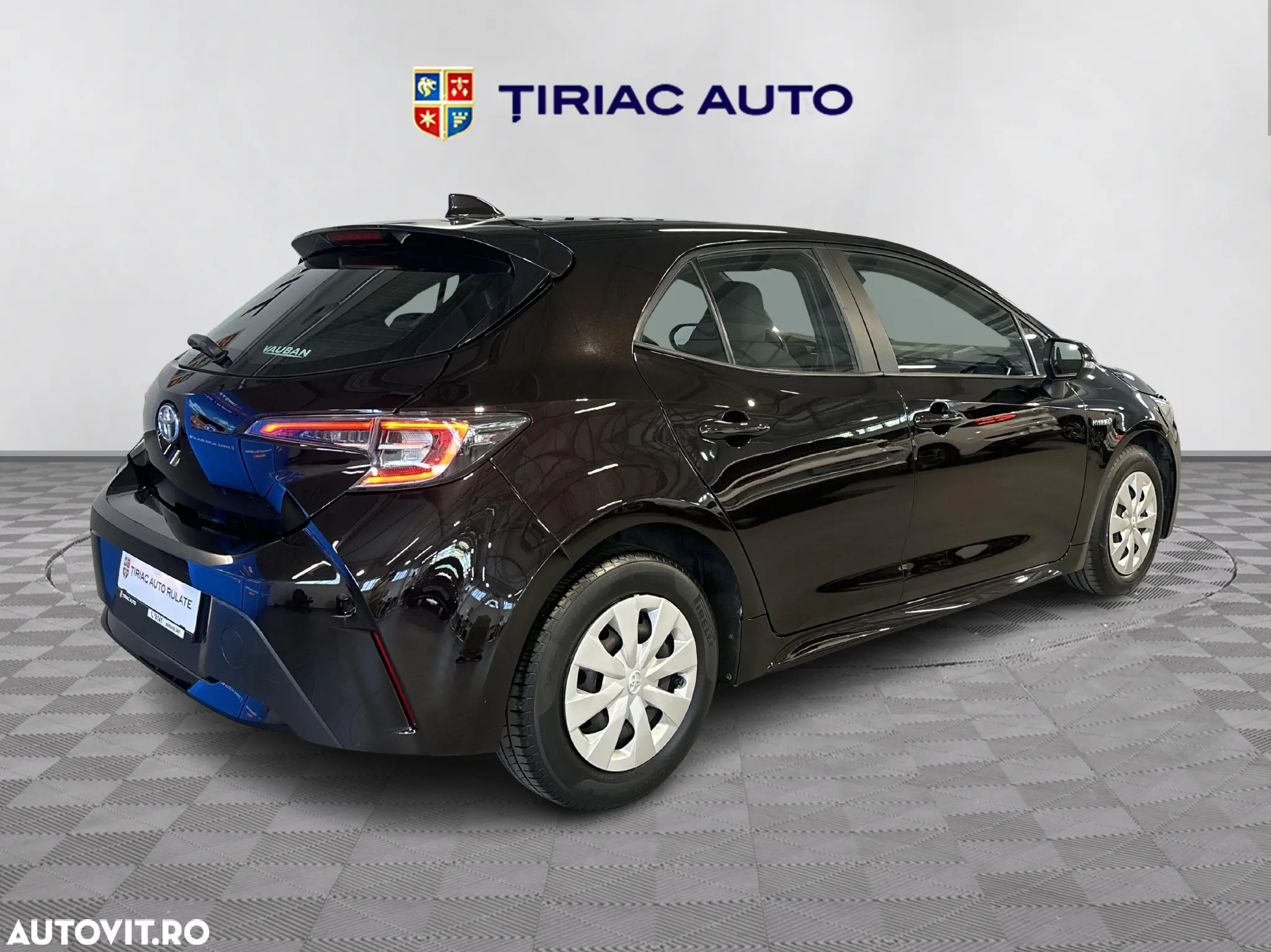 Toyota Corolla - 5