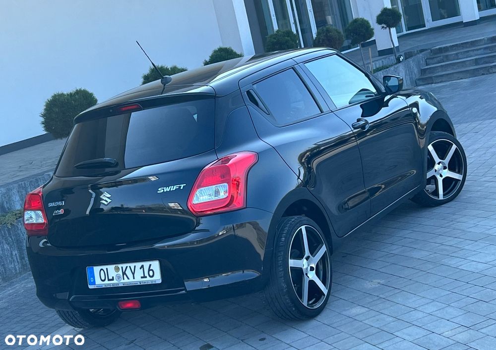 Suzuki Swift - 4