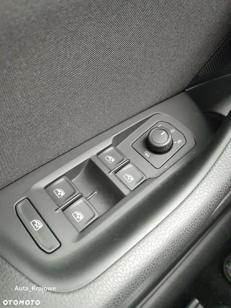 Volkswagen Passat 2.0 TSI Business DSG - 26