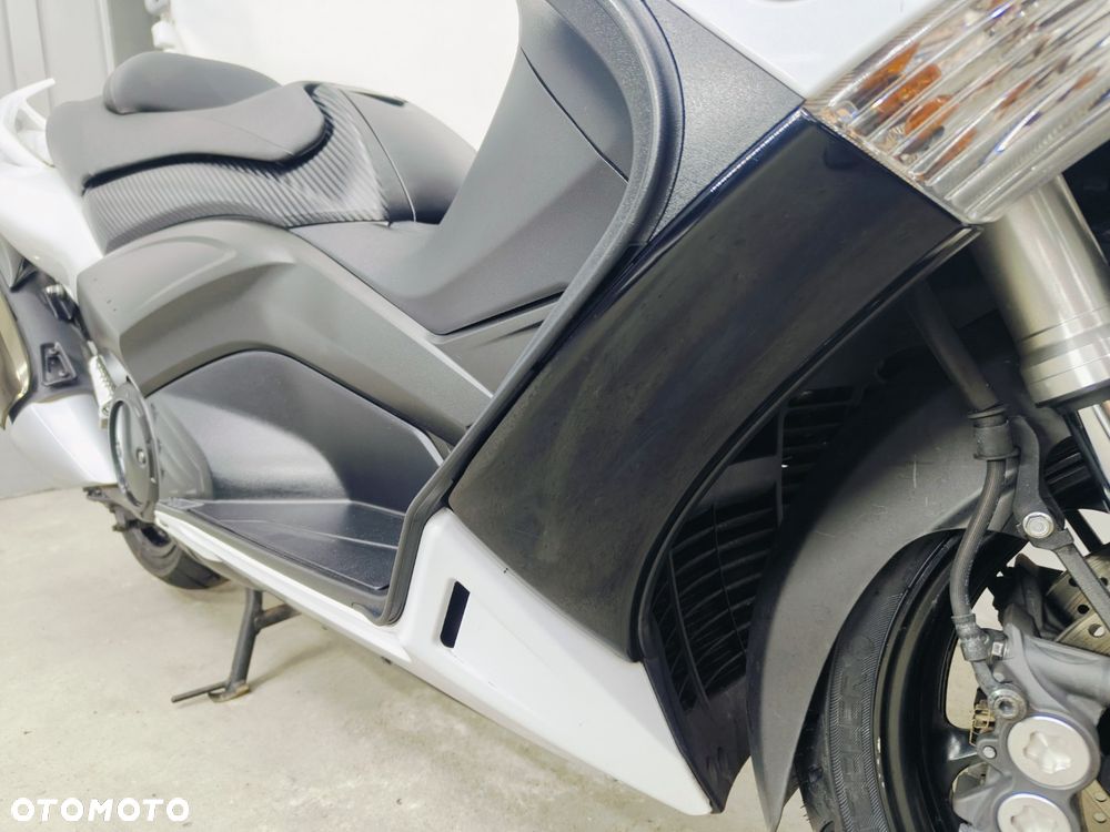 Yamaha Tmax - 6