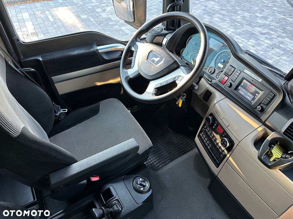 MAN / TGS / 26.420 / 6X2 / CHŁODNIA 7,7 m / Carrier / - 33
