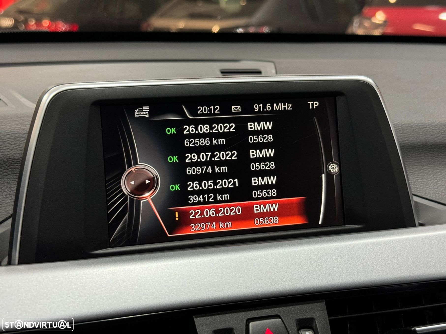 BMW X1 16 d sDrive Advantage - 32