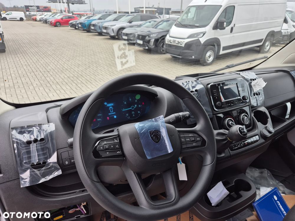 Peugeot Boxer Podwójna Kabina L3 2.2 140KM 7miejsca Plandeka 3.2 x 2.1 x 1.5 + HAK - 13