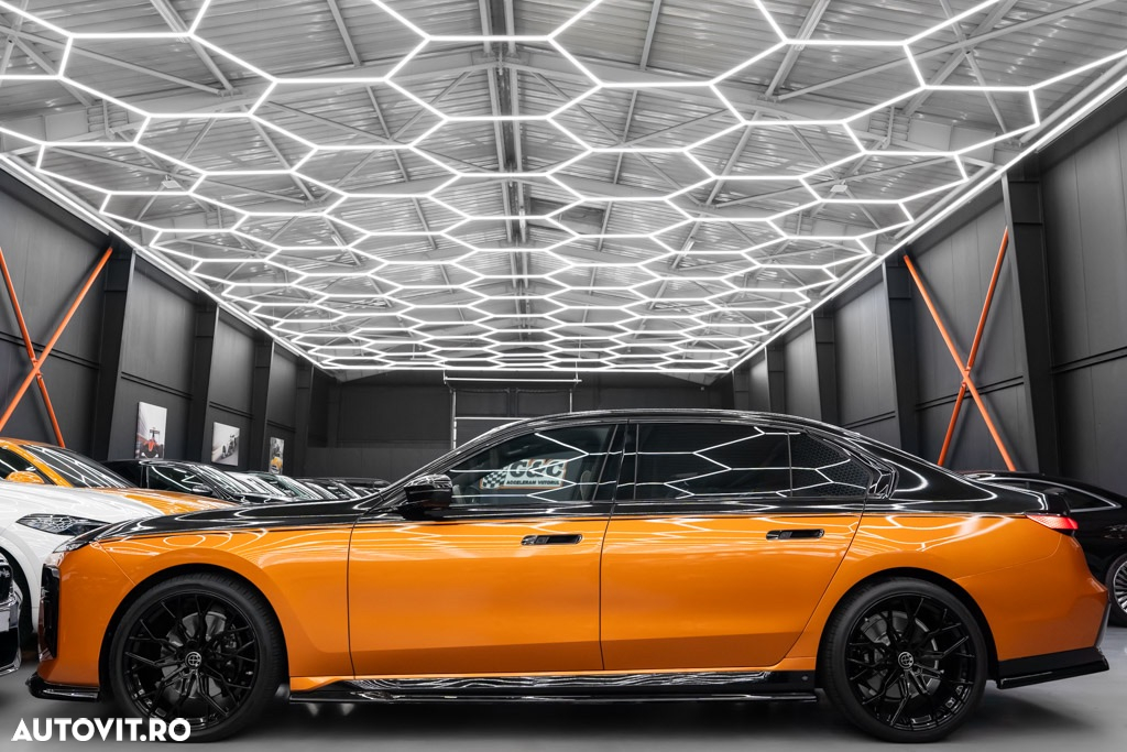 BMW Seria 7 740d xDrive - 31