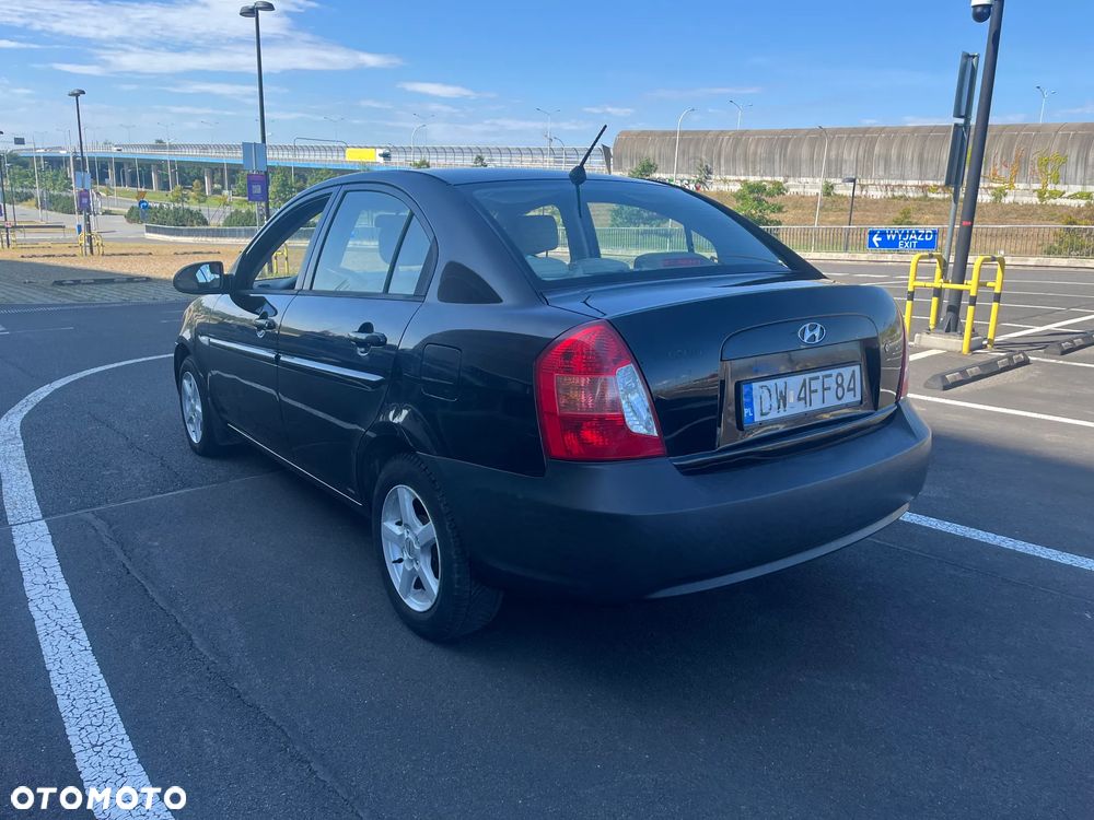 Hyundai Accent 1.4 Classic - 3