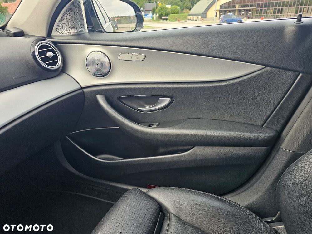 Mercedes-Benz Klasa E 200 d 9G-TRONIC Avantgarde - 29