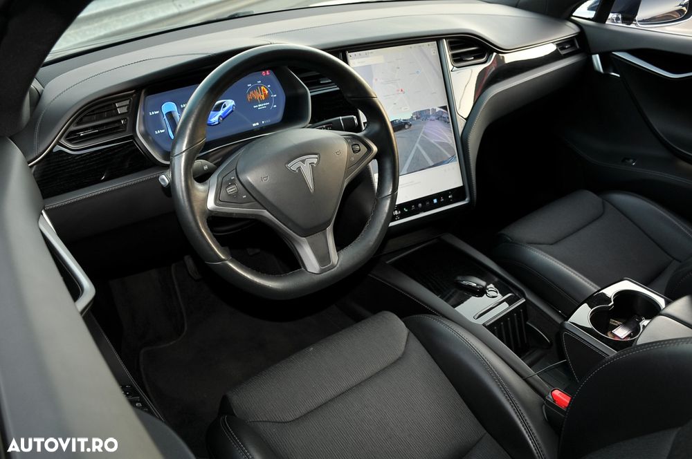 Tesla Model S Standard - 9