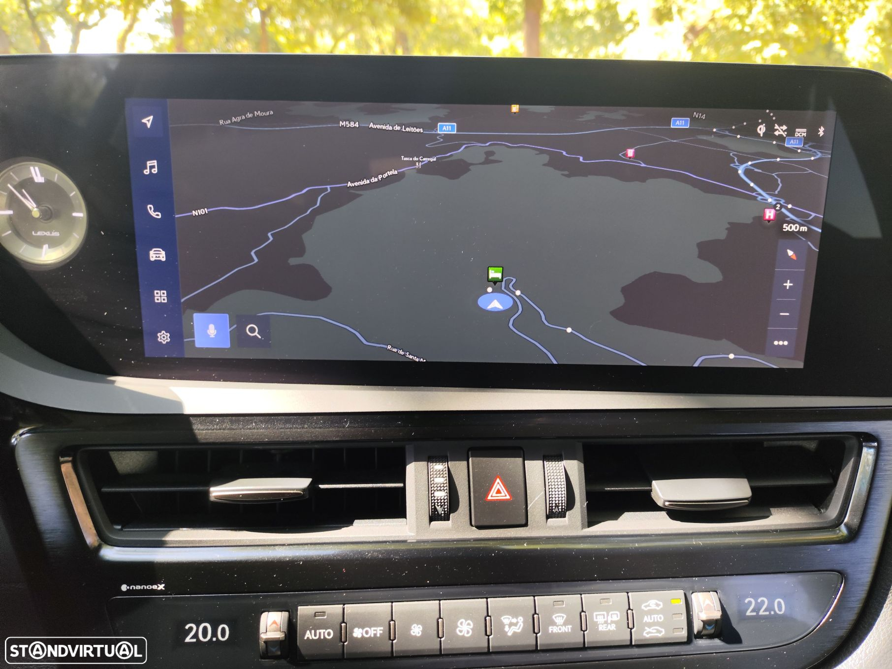 Lexus ES 300h Special Edition - 26