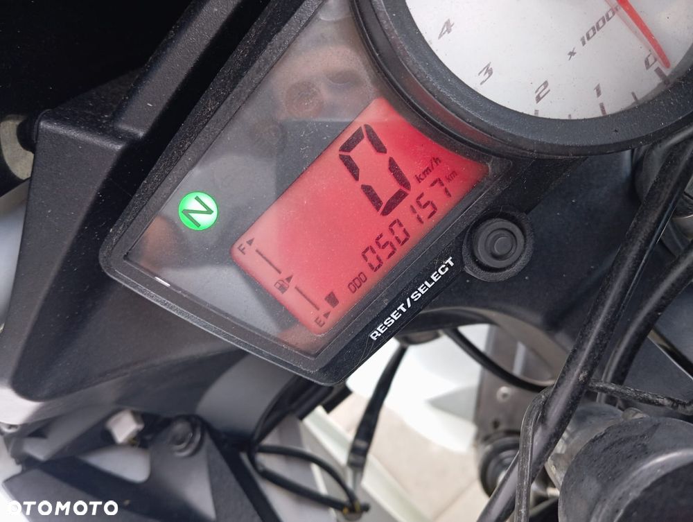 Yamaha YZF - 7