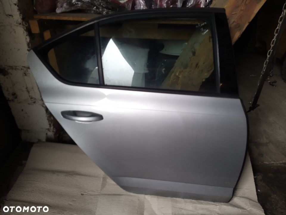 Drzwi skoda octavia 3 sedan kombi kolor LA7W LF9E LF9F LF9R LS9R LF5A LF7Y - 2