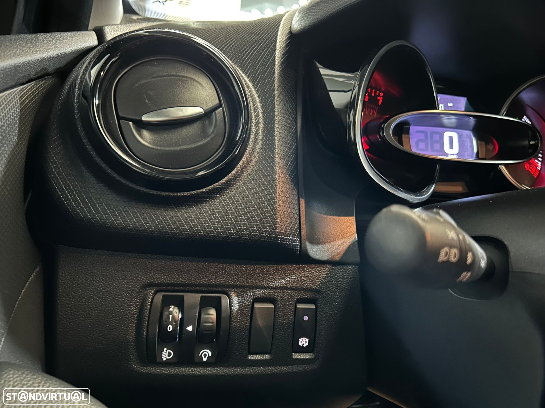 Renault Clio Sport Tourer 0.9 TCe Limited - 35