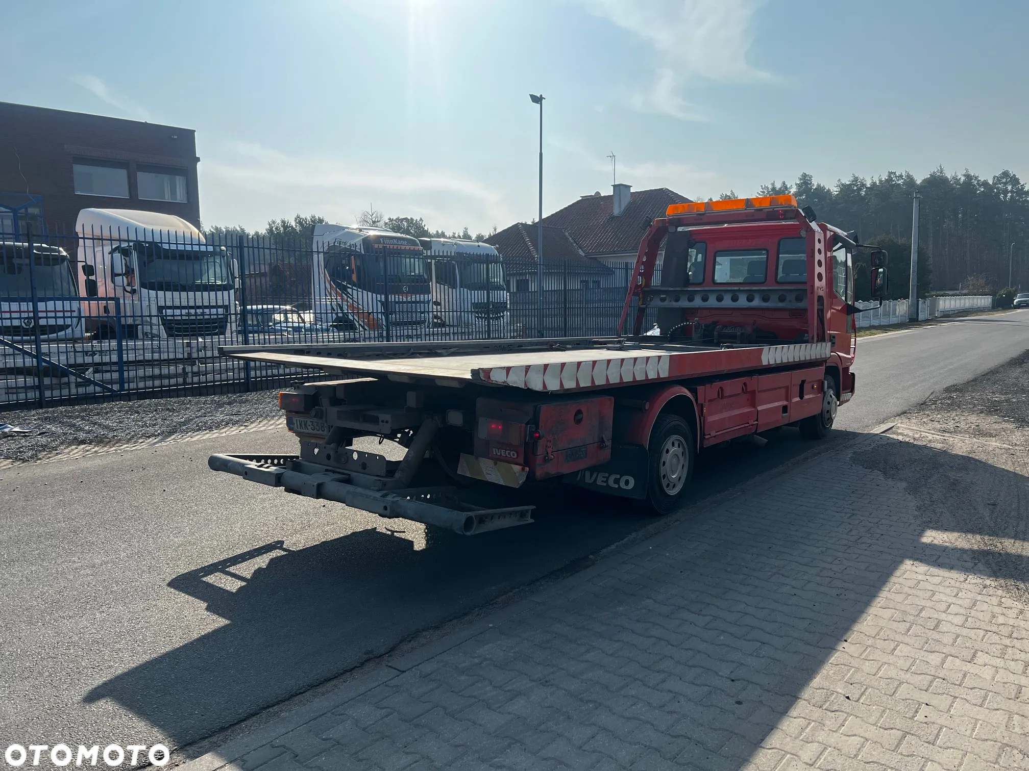 Iveco EuroCargo 120EL21 4x2 ZABUDOWA OMARS / WCIĄGARKA - 3