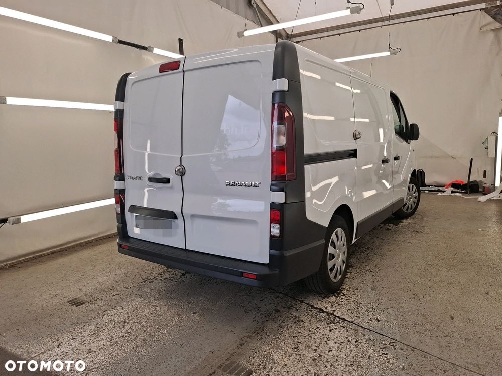 Renault TRAFIC - 3