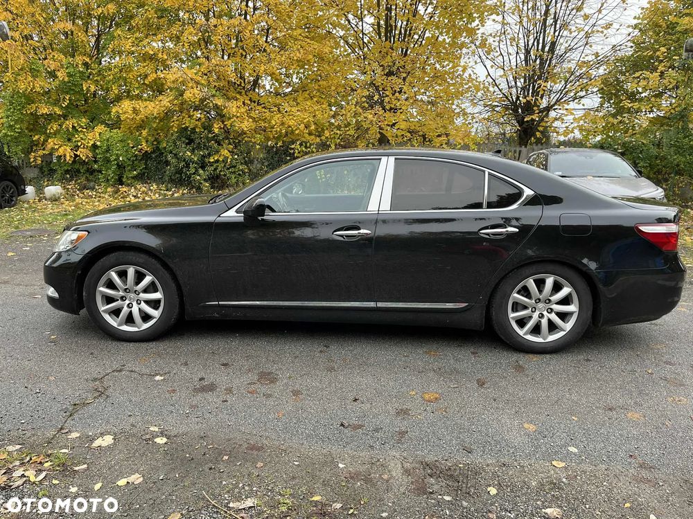 Lexus LS 460 - 5