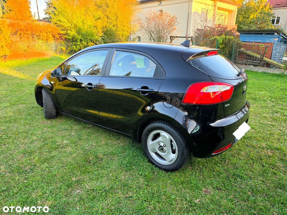 Kia Rio 1.2 Attract - 15