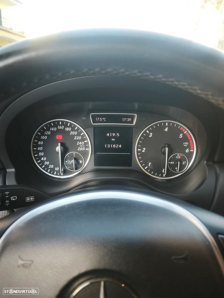 Mercedes-Benz A 180 d Urban - 5