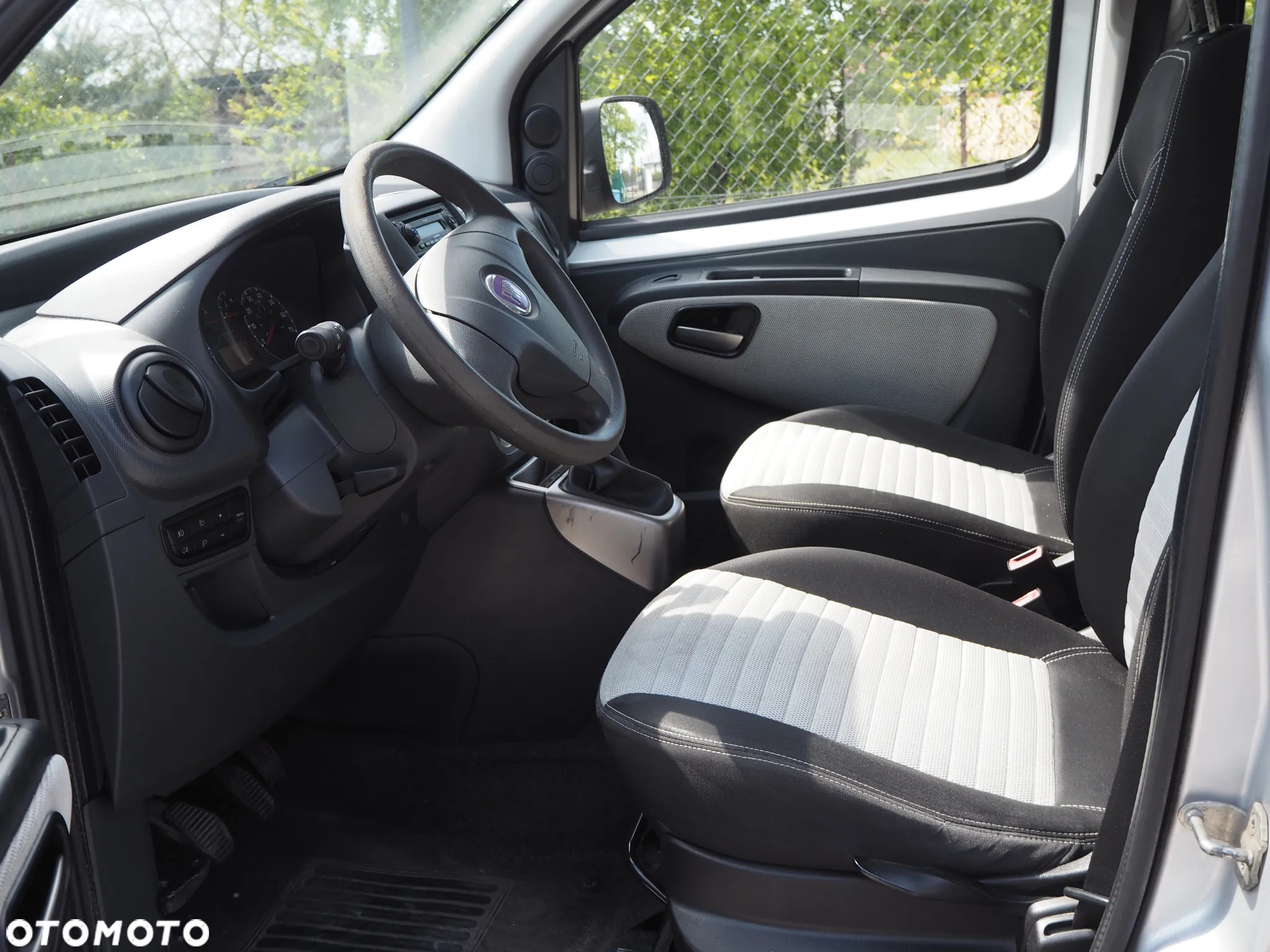 Fiat Fiorino Kombi 1.4 8V Elegant - 12