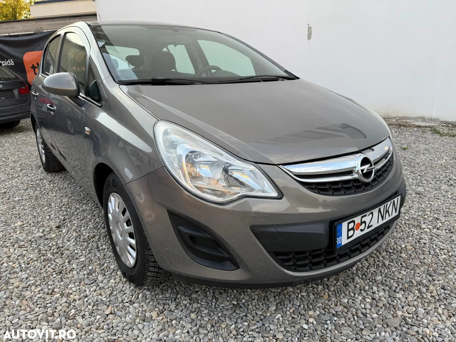 Opel Corsa 1.2 Enjoy - 5