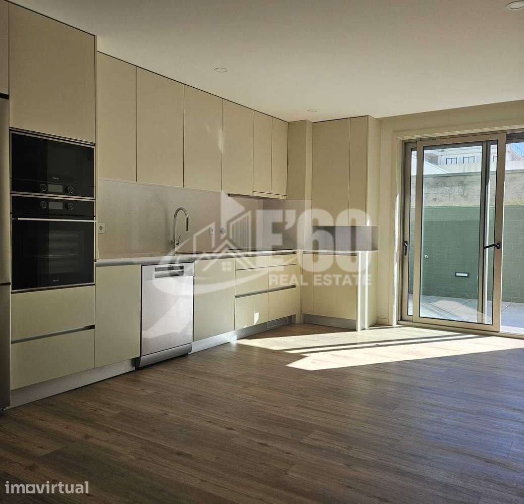 APARTAMENTO T1+1 NOVO PARA ARRENDAMENTO CENTRO DE ESPINHO - Grande imagem: 2/15