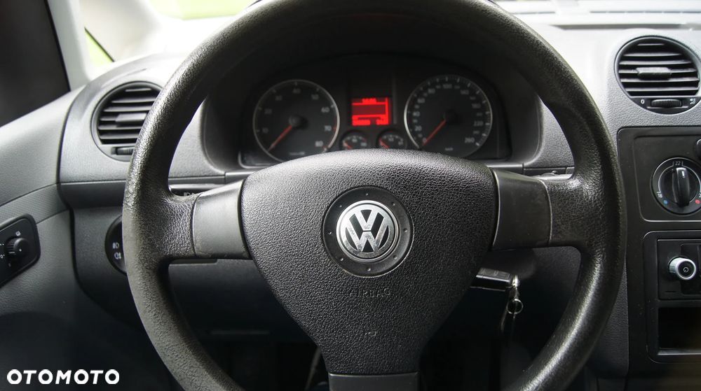 Volkswagen CADDY - 21