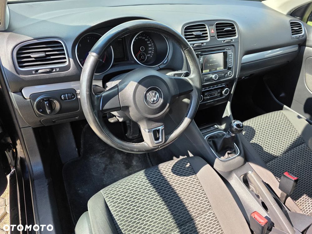 Volkswagen Golf 1.6 TDI DPF BlueMotion - 7