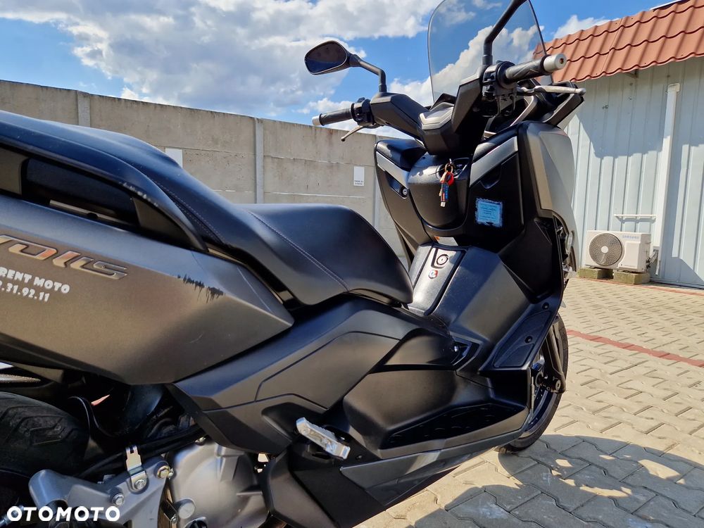 Yamaha X-max - 28