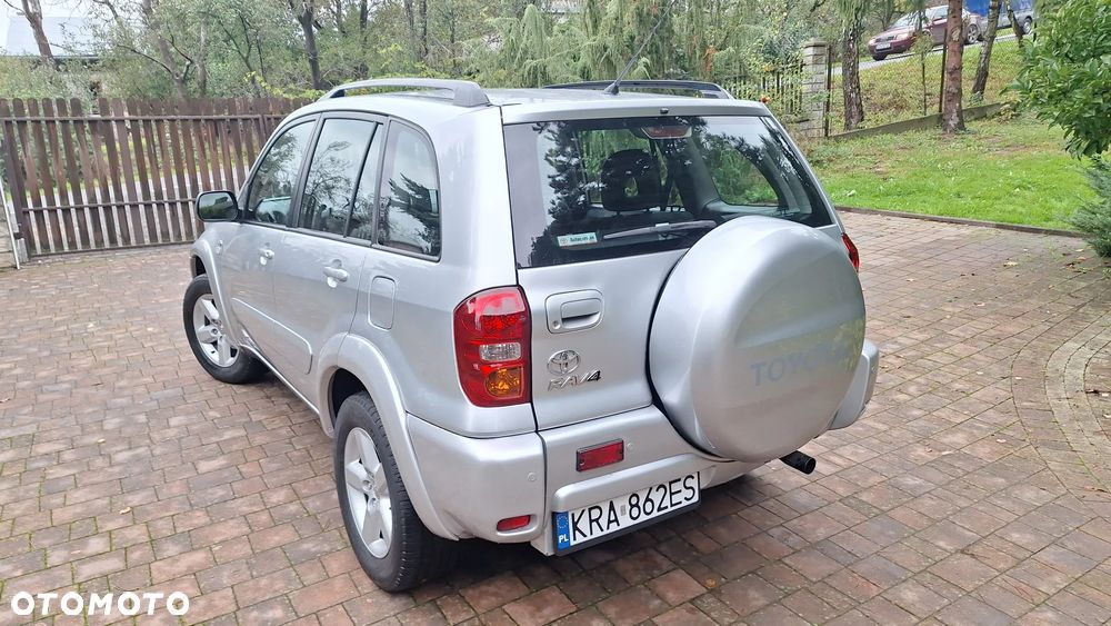 Toyota RAV4 2.0 D-4D Sol - 18