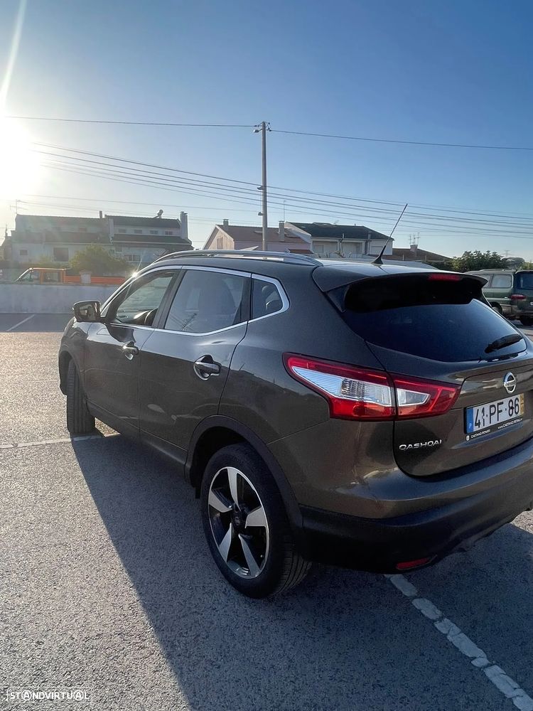 Nissan Qashqai +2 - 8