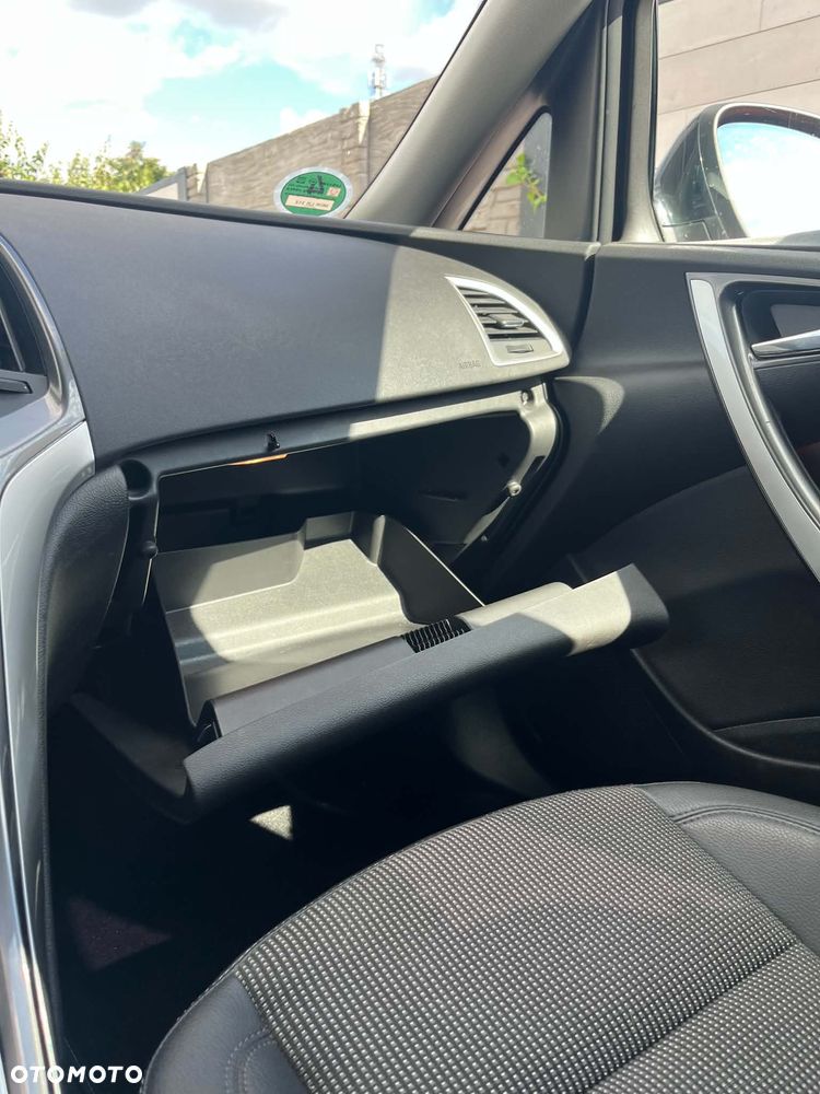 Opel Astra - 8